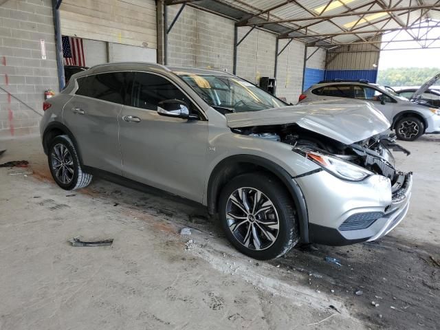 2017 Infiniti QX30 Base