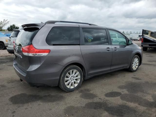 2014 Toyota Sienna XLE