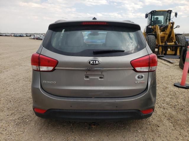 2014 KIA Rondo