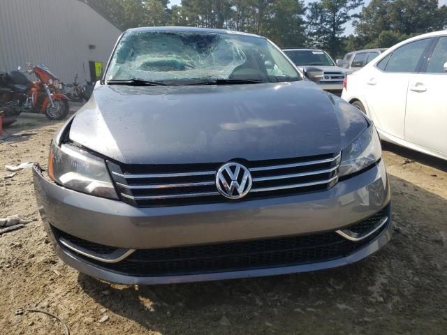 2015 Volkswagen Passat S