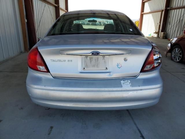 2002 Ford Taurus SE