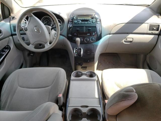 2006 Toyota Sienna CE