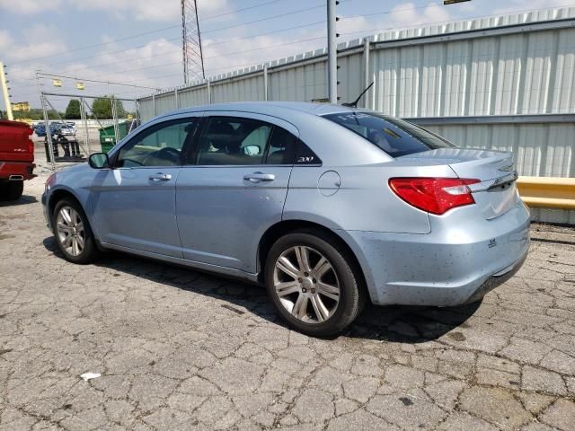 2013 Chrysler 200 LX