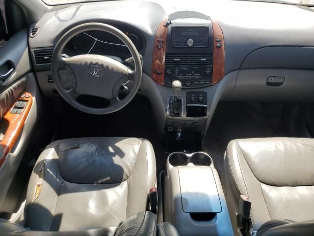 2008 Toyota Sienna XLE