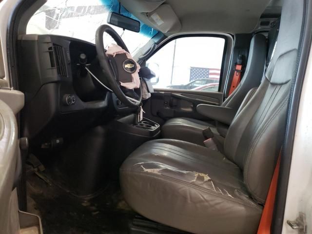 2013 Chevrolet Express G2500