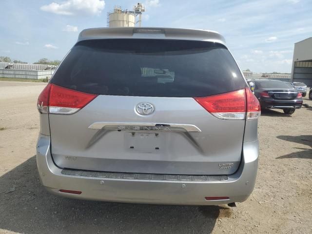 2012 Toyota Sienna XLE