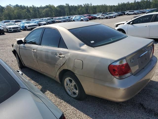 2005 Toyota Camry LE