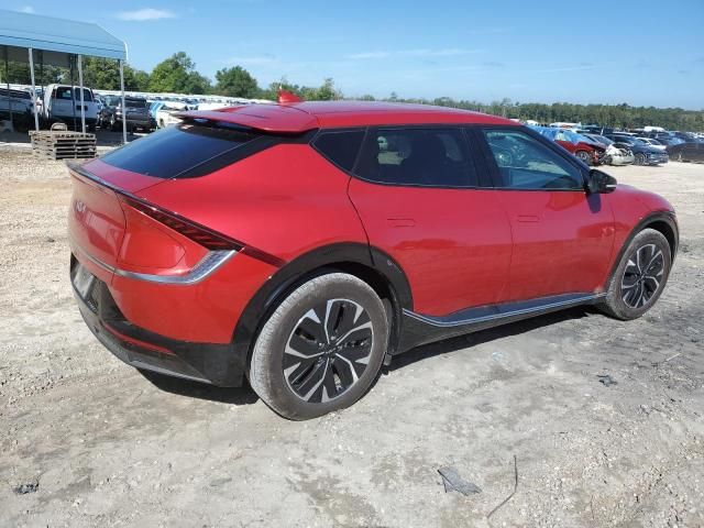 2022 KIA EV6 Light