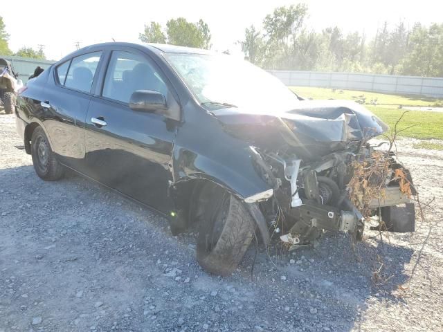 2013 Nissan Versa S