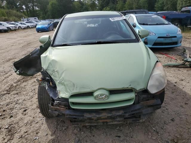 2008 Hyundai Accent Base