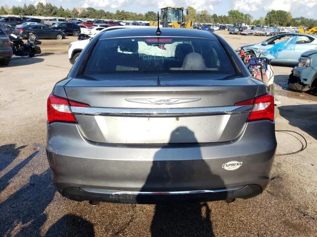 2013 Chrysler 200 LX