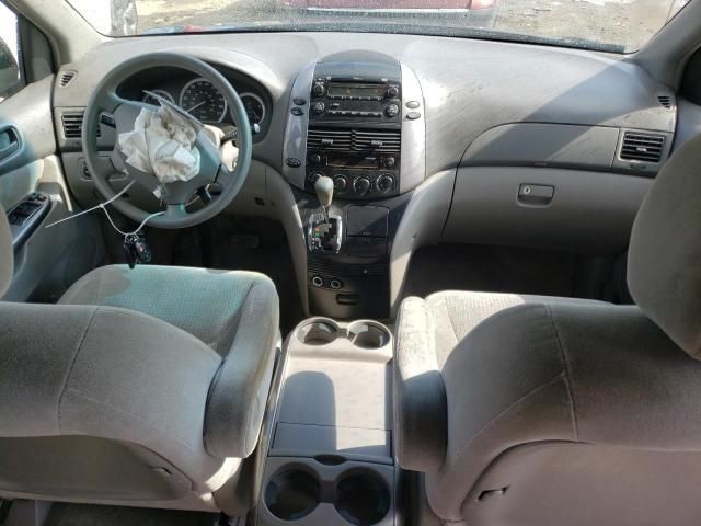 2008 Toyota Sienna CE