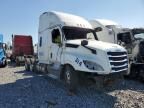 2020 Freightliner Cascadia 126