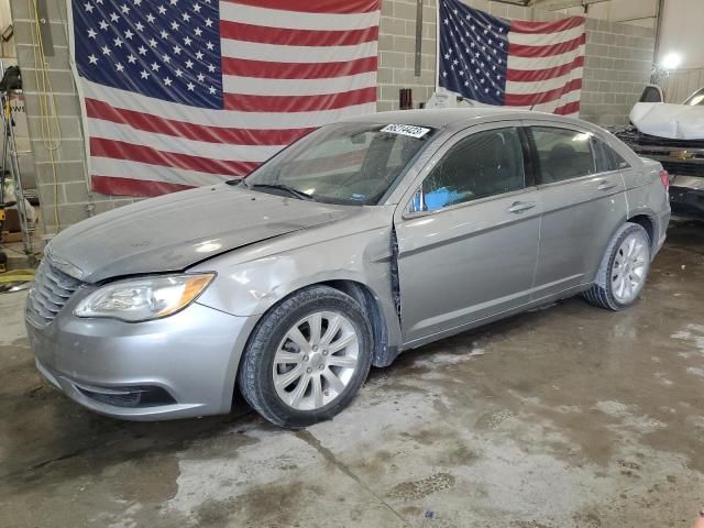 2013 Chrysler 200 Touring