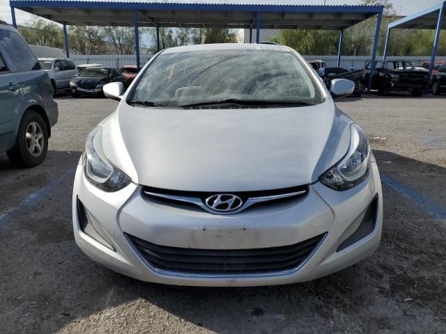 2016 Hyundai Elantra SE