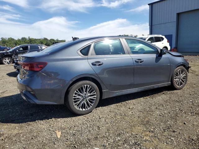 2023 KIA Forte GT Line