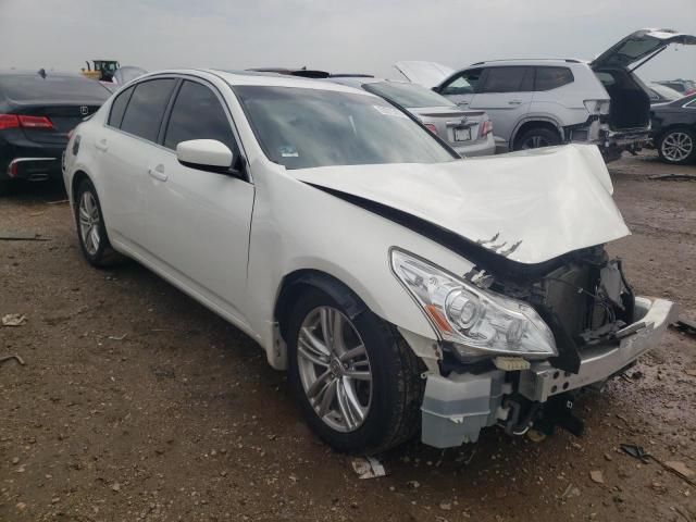 2015 Infiniti Q40