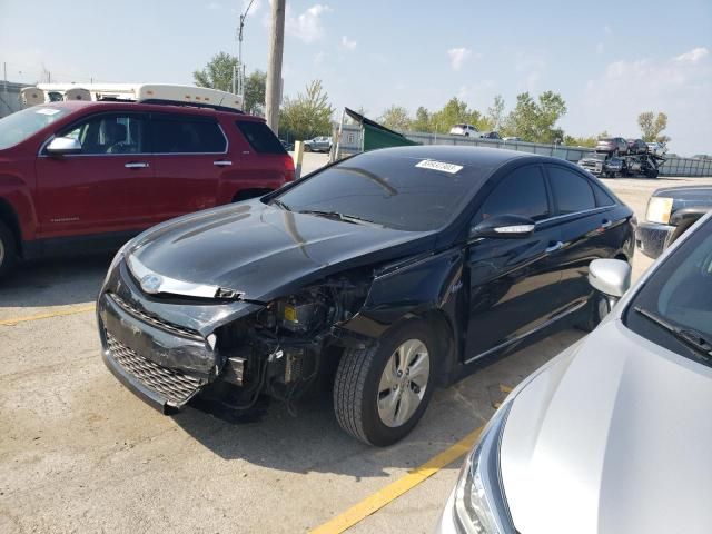 2013 Hyundai Sonata Hybrid