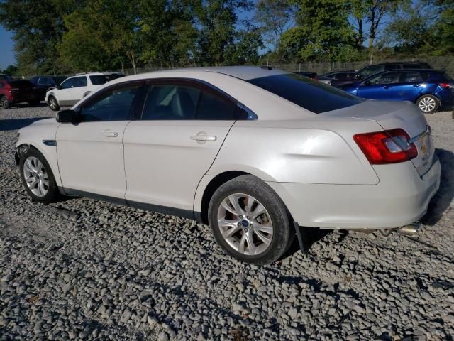 2011 Ford Taurus SEL