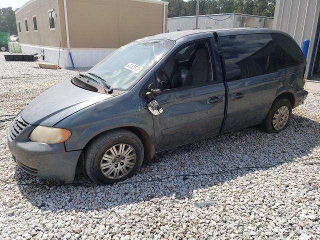 2007 Chrysler Town & Country LX