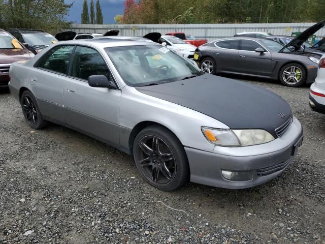 2000 Lexus ES 300