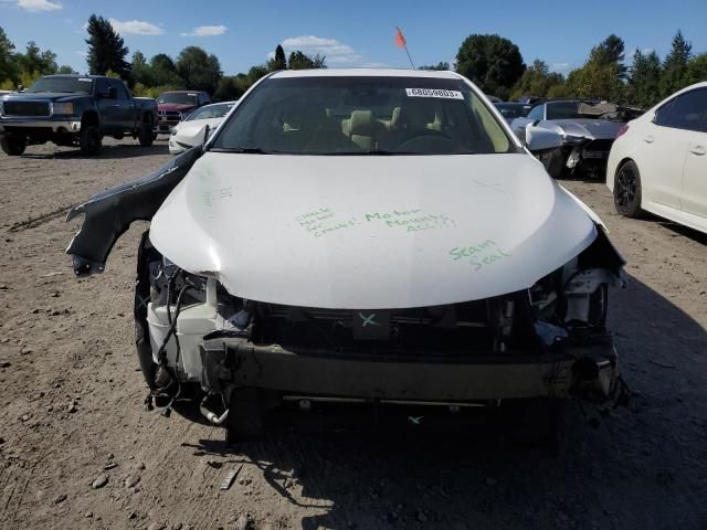 2016 Toyota Camry Hybrid