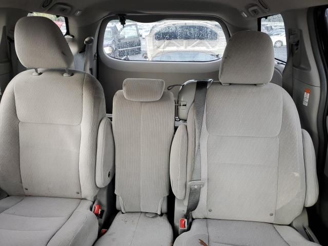 2015 Toyota Sienna LE