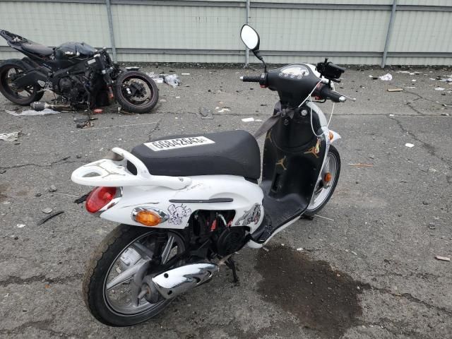 2002 Kymco Usa Inc People 150