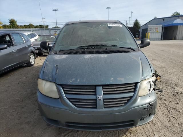 2005 Dodge Grand Caravan SE