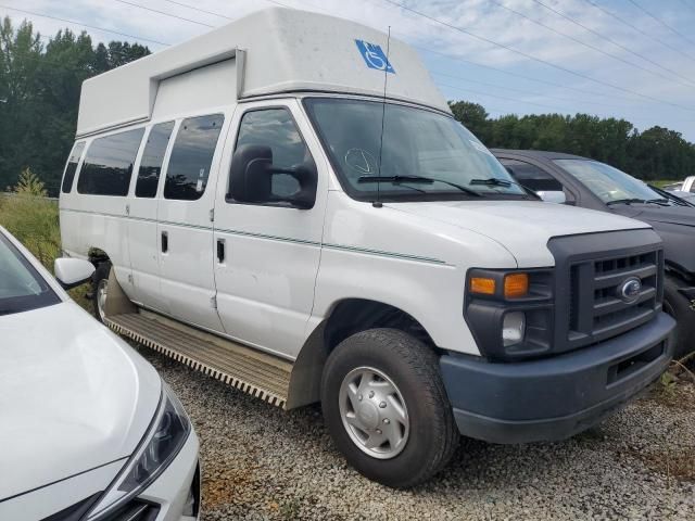 2013 Ford Econoline E350 Super Duty Van