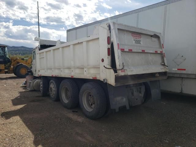 2008 Peterbilt 384