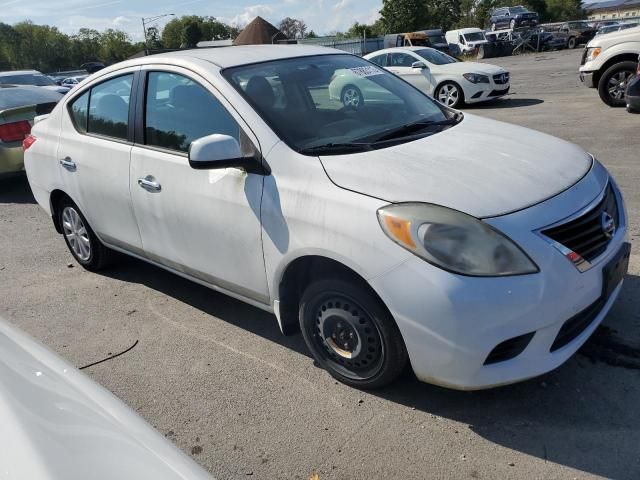 2013 Nissan Versa S