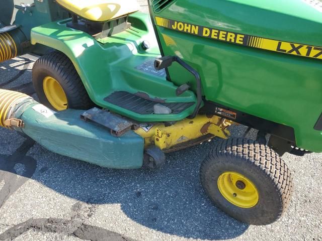 1997 John Deere Lawnmower