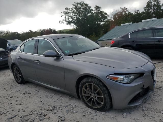 2017 Alfa Romeo Giulia Q4