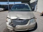 2005 Chrysler Town & Country