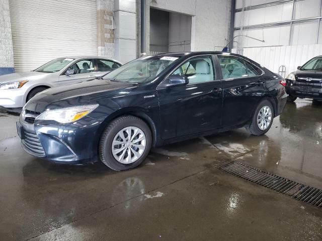 2017 Toyota Camry Hybrid