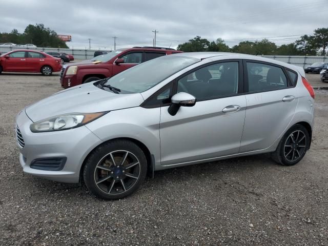 2015 Ford Fiesta SE