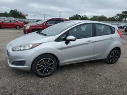 Carros salvage sin ofertas aún a la venta en subasta: 2015 Ford Fiesta SE