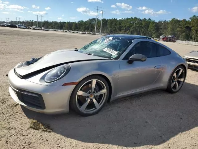 2024 Porsche 911 Carrera