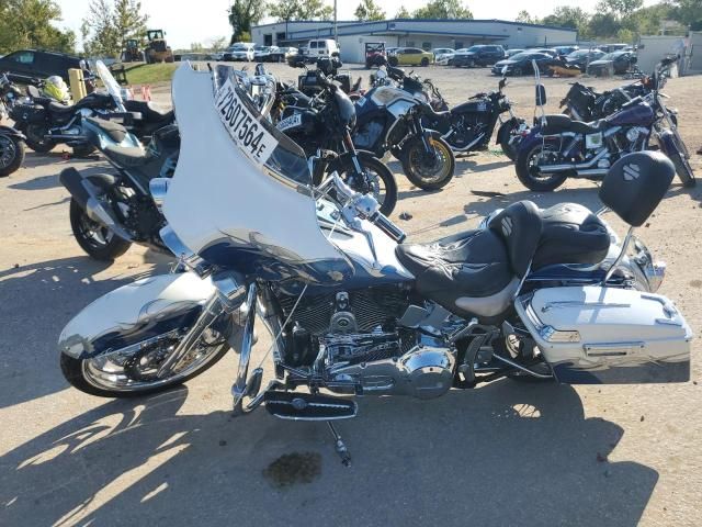 2005 Harley-Davidson Flstni