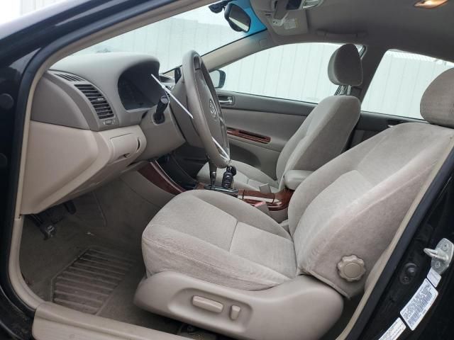 2002 Toyota Camry LE