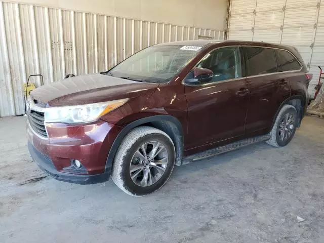 2016 Toyota Highlander LE