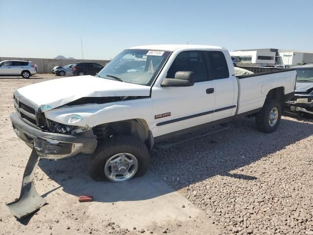 2000 Dodge RAM 2500