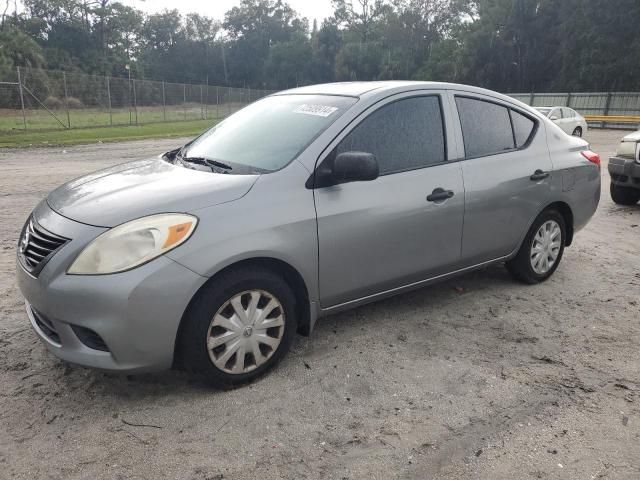 2013 Nissan Versa S