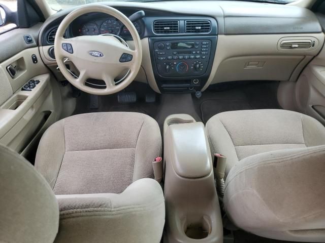 2000 Ford Taurus SE