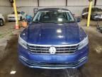 2017 Volkswagen Passat SE