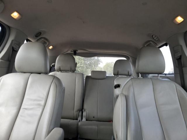 2013 Toyota Sienna XLE