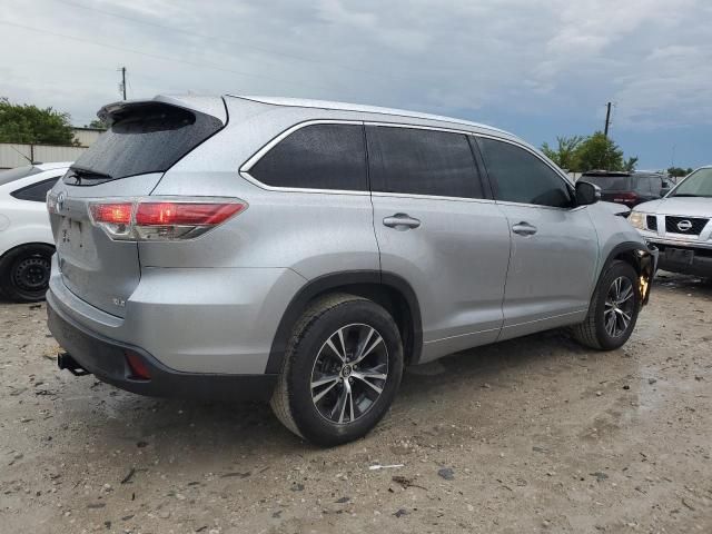 2016 Toyota Highlander XLE