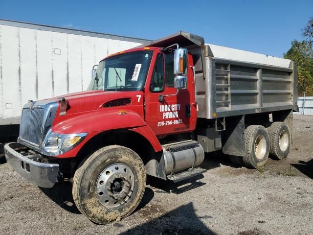 2002 International 7000 7400