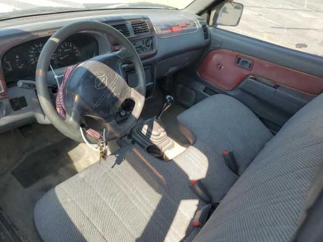 1998 Nissan Frontier XE